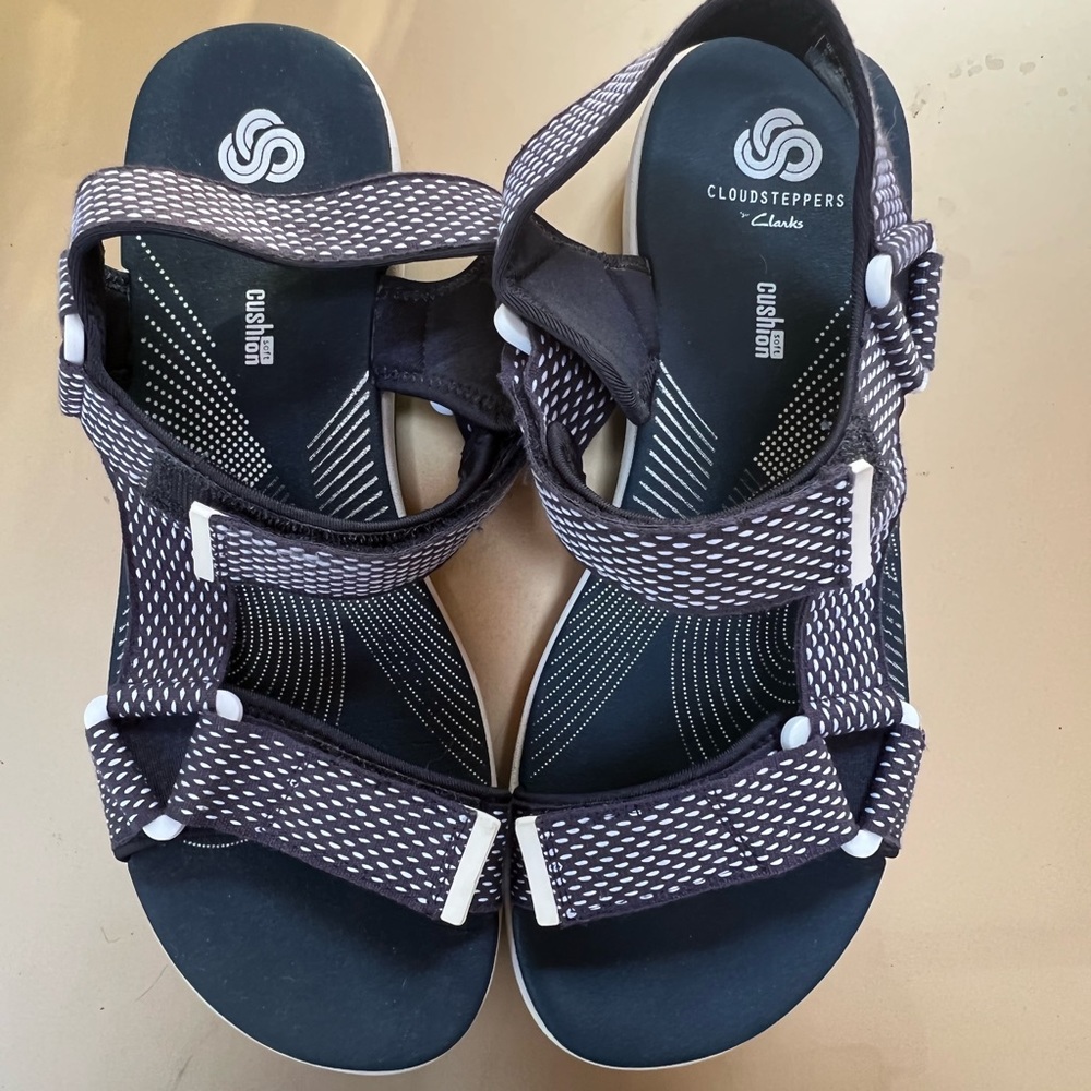 Clarks Cloudsteppers Strapy Sandals - image 2